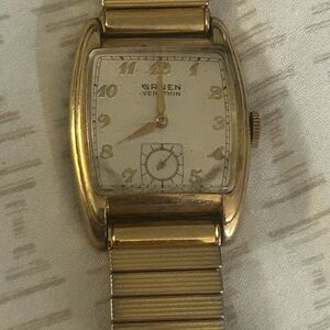 Vintage Gruen Verithin Good Tone Watch (FOR PARTS)